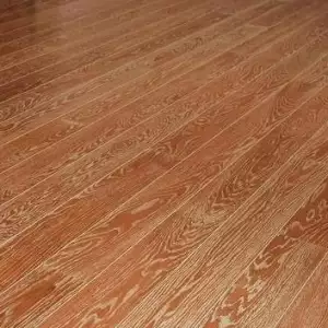Dřevěná podlaha není jen krásná