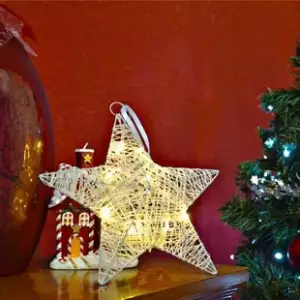 Vánoční dekorace pro rok 2014 se nesou v duchu moderního LED osvětlení
