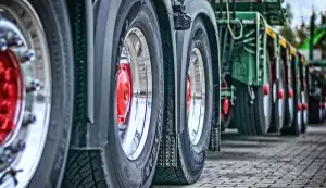 Specifika pneumatik pro zemědělské stroje