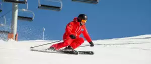 Chcete se naučit lyžovat či jezdit na snowboardu? Nikdy není pozdě!