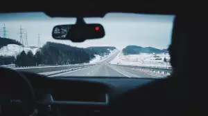 Jak jezdit v zimě bezpečněji